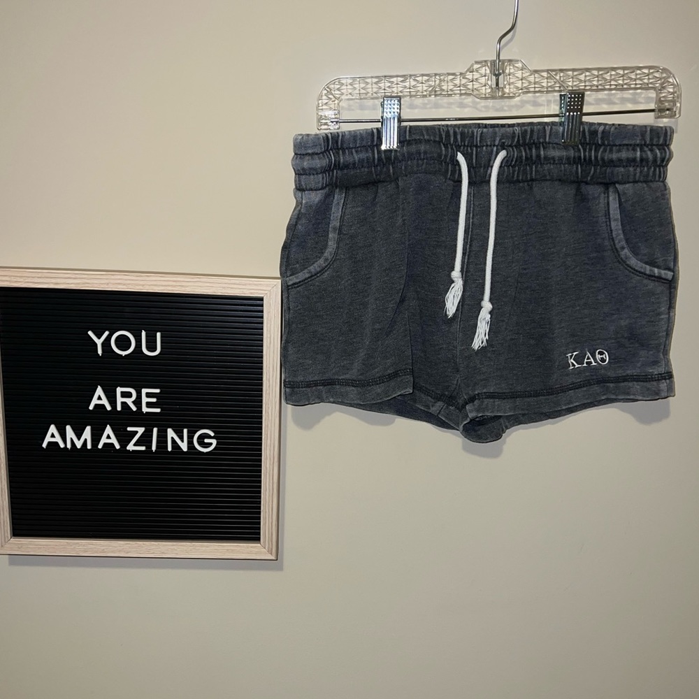 Kappa Alpha Theta Gray Lounge Shorts Size Small